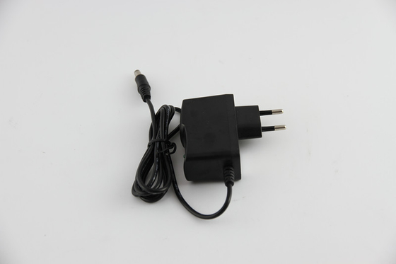adaptador interior estándar del montaje en la pared LED de los plenos poderes de 12W DC12V 1A