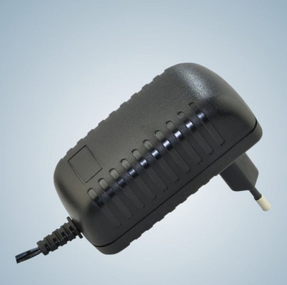 15Watt adaptador de corriente alterna universal negro montado en la pared, KSAS015 serie KTEC