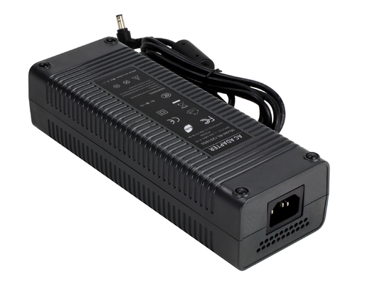 Adaptador de corriente alterna negro del ordenador de 200 W, fuente de corriente continua de la CA de la PC 12V16.7A del ITX