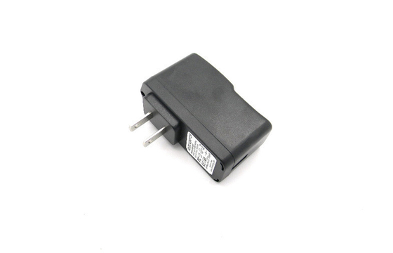 la UE constante del voltaje del cargador de viaje USB universal de 5V 2A tapa para la PC/Smartphone