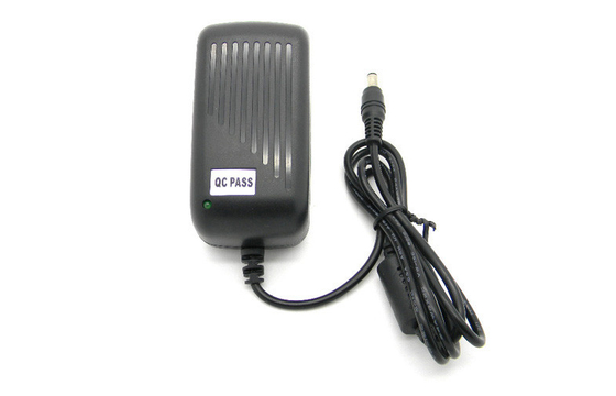 Adaptador del soporte de la pared de AC100-240V