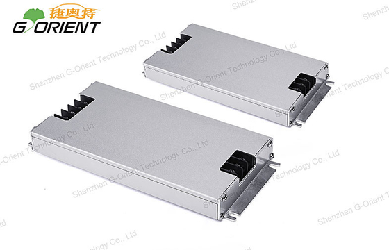 La alta fuente de alimentación del coche LED de la confiabilidad 126Watt DC 4.2V 30A aisló el conductor