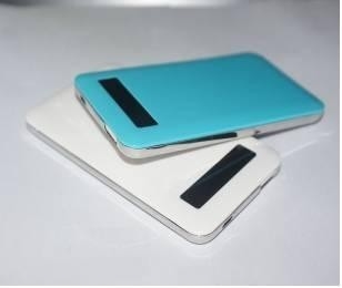 Fuente de alimentación móvil blanca rosada azul roja del verde 5V, banco del poder 4000MAH