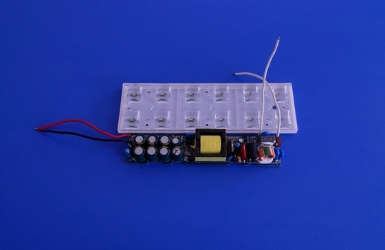la fuente de alimentación constante de la corriente LED de la lámpara 18W, AT1380 llevó el conductor ligero
