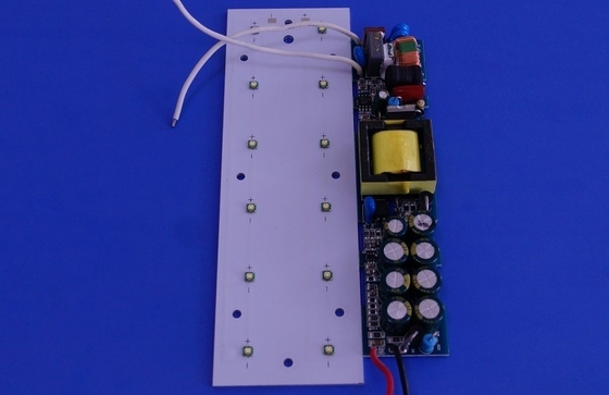 la fuente de alimentación constante de la corriente LED de la lámpara 18W, AT1380 llevó el conductor ligero