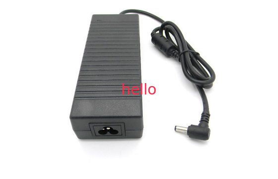 Fuente de alimentación de escritorio automática de la transferencia 24V 6A para la pantalla LED