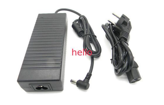Fuente de alimentación de escritorio automática de la transferencia 24V 6A para la pantalla LED