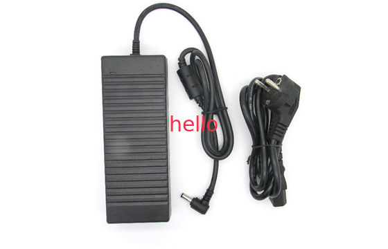 Fuente de alimentación de escritorio automática de la transferencia 24V 6A para la pantalla LED
