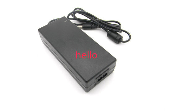 Fuente de alimentación de la transferencia/adaptador de escritorio eléctricos del externo 12V 5A