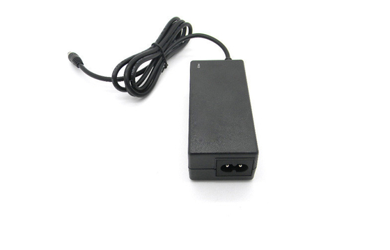Sobre la CA del voltaje al enchufe BRITÁNICO de la mesa 36W 12V del adaptador de DC para LCD TV