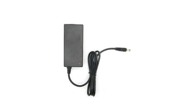 Sobre la CA del voltaje al enchufe BRITÁNICO de la mesa 36W 12V del adaptador de DC para LCD TV