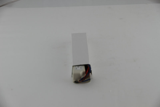 Alta prenda impermeable constante del conductor del voltaje LED del brillo 12V 20W con la CA universal