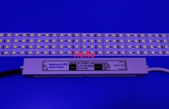 El voltaje constante de Rohs DC 12v llevó el conductor 30w para la tira llevada, luz de la lavadora de la pared