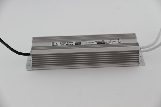 CA del conductor de la prenda impermeable LED de 1500mA 100W IP68 220 voltios, fuente de alimentación de la pantalla LED 24V