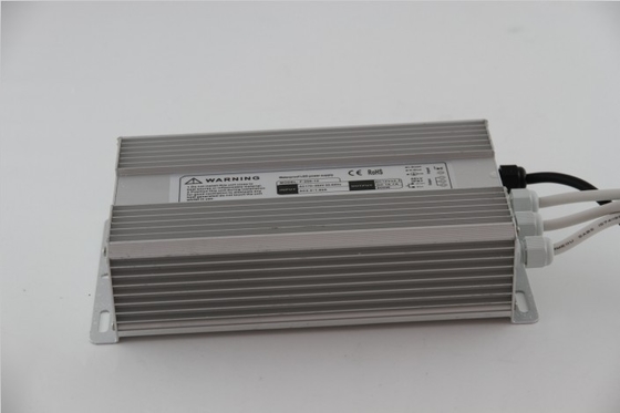 conductor exacto 200W 8300mA, conductor de la prenda impermeable LED de 24V DC de la luz de EPA3050B EMC LED