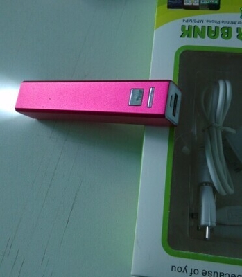 paquete de alimentación por USB portátil de la forma púrpura del rectángulo 3200mAh para el cuaderno