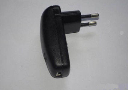 2 / 3 clavija de adaptador de alimentación USB Universal de Mini de montaje en pared con UE, Reino Unido, nosotros, CH, AU plug