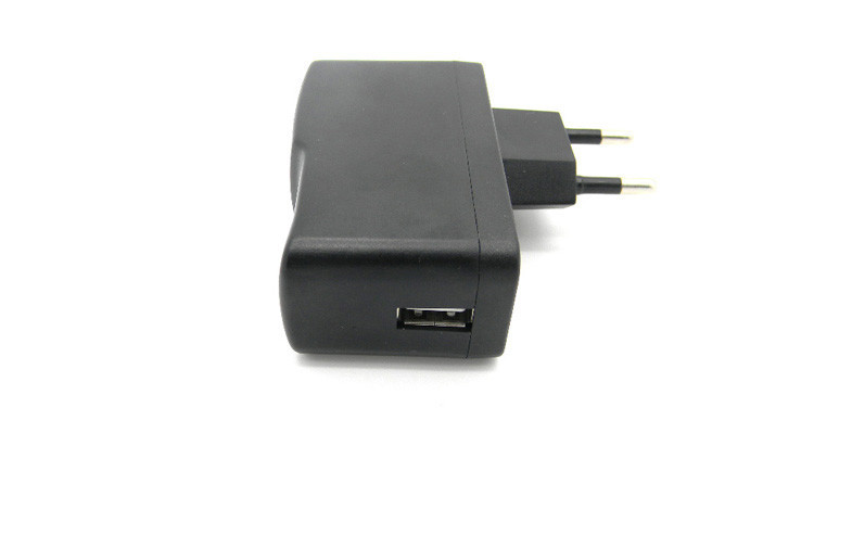 la UE constante del voltaje del cargador de viaje USB universal de 5V 2000mA tapa para el Tablet PC